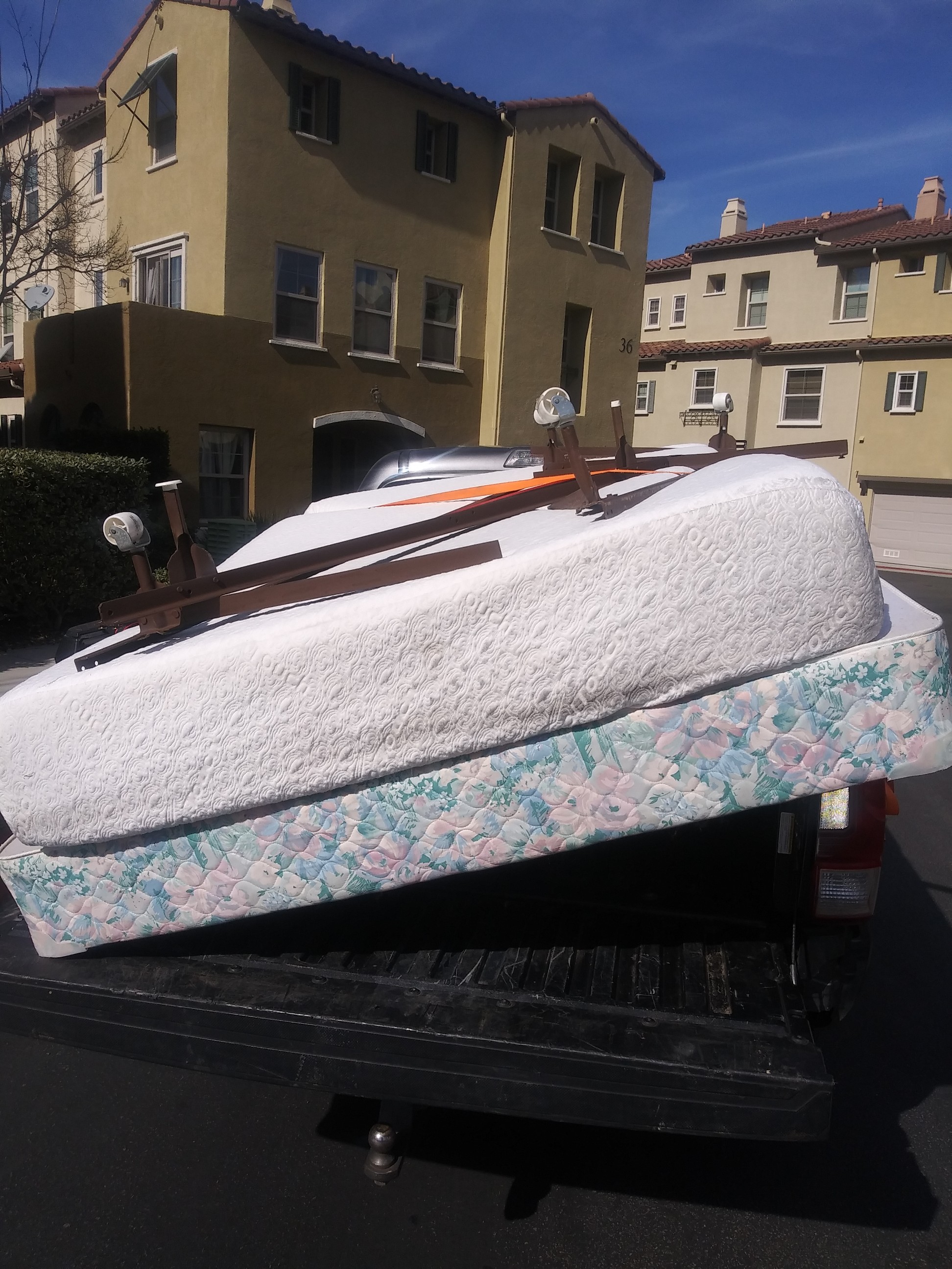 Early mattress pickup