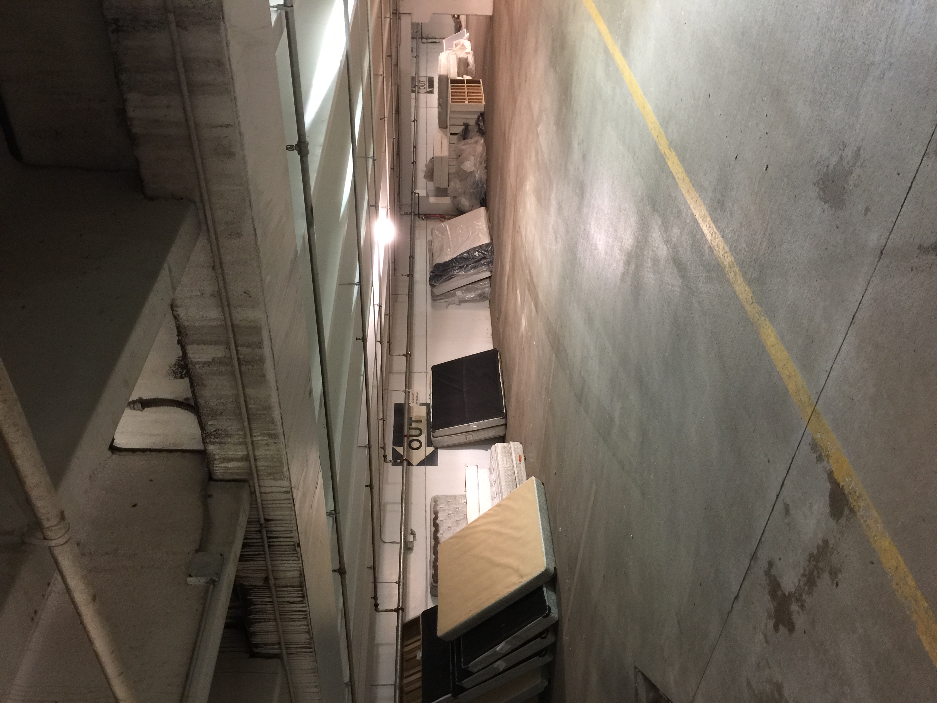 Commercial bulk mattress removal