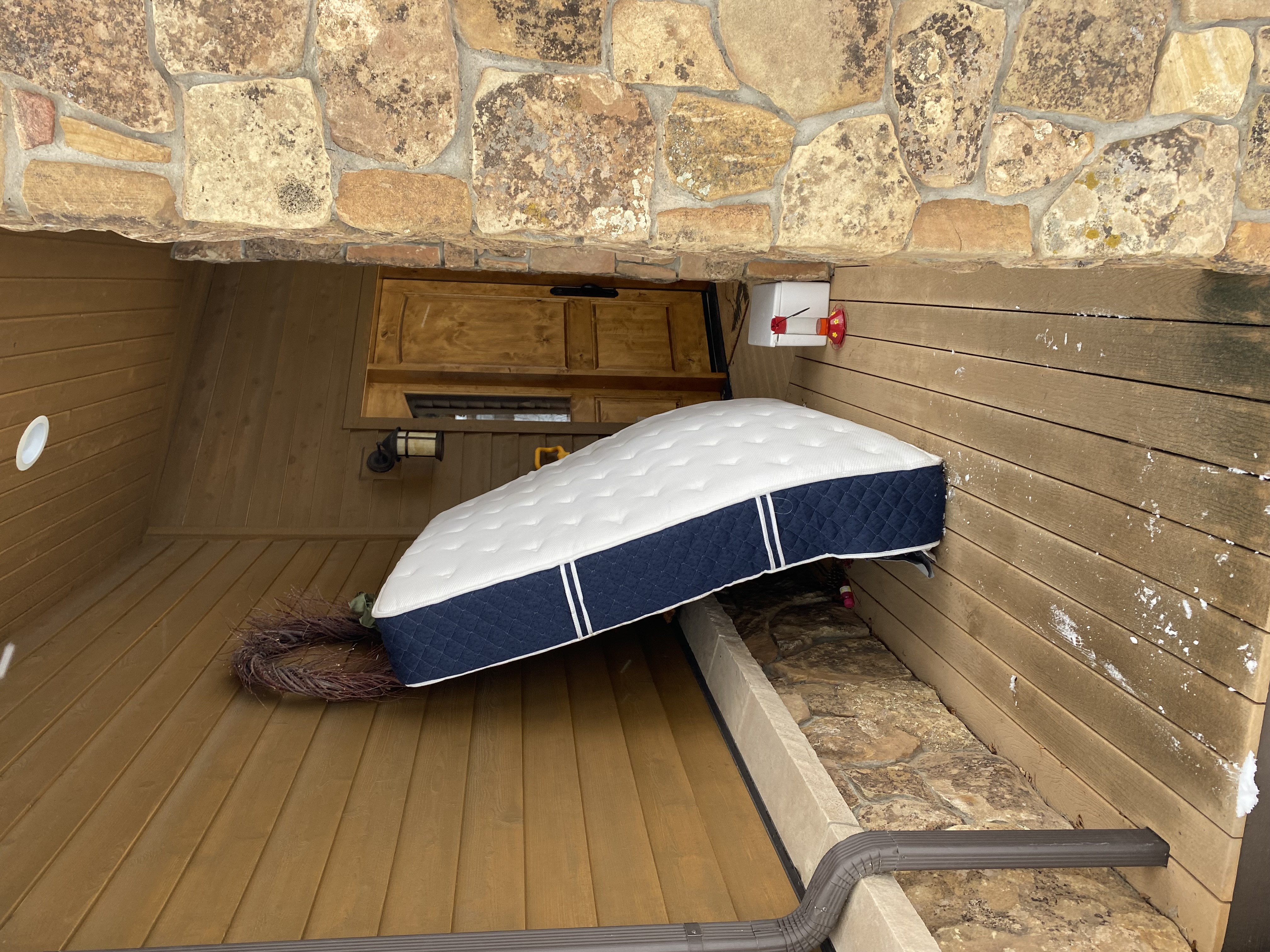 Customer pickup service